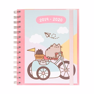 Pusheen 2019/2020 -kalenteri, 15,5 × 19 cm