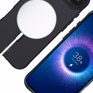 3mk Smoke MagCase iPhone 17 Air:lle - musta puoliläpinäkyvä