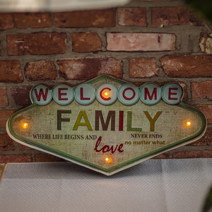 RETRO metallikyltti LED Welcome Family Forever Light