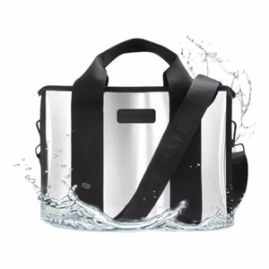 Case-Mate Mini Travel Tote Bag vettä hylkivä matkaolkalaukku, Silver Chrome