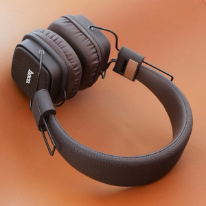 Hoco W56 langattomat Bluetooth over-ear kuulokkeet ruskeat