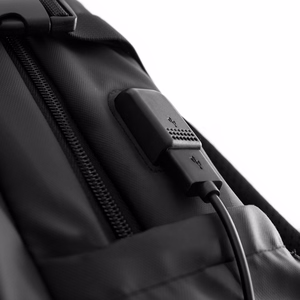 Wozinsky WPW-20L -matkareppu kannettavan tietokoneen taskulla 40x20x25 cm käsimatkatavarana - musta