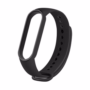 Silikoninen hihna Xiaomi Mi Band 5 / 6 / 7:lle musta (01)