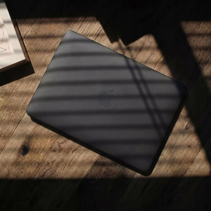 Tech-Protect SmartShell -suojakuori MacBook Neo 13" 2026:lle - musta