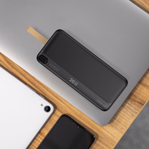 Kruger&Matz 40000 mAh Li-ion -varavirtalähde QC- ja PD-tuella