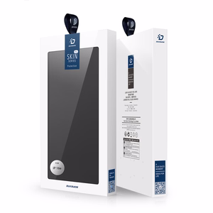 DUX DUCIS SKIN PRO lompakkosuojakuori iPhone 16e:lle - musta