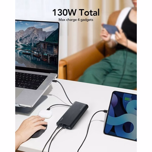 Ulkoinen akku Veger TCE130 (W2503) PD 130W 25000 mAh sisäänrakennetuilla Type C -kaapeleilla / Lightning musta