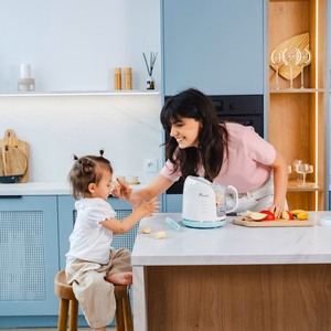 Momini TinyJar 4-in-1-höyrytehosekoitin sulatustoiminnolla
