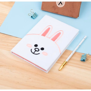 Line Friends A5 -pehmomuistikirja, valkoinen