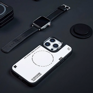 Benks Dynamic Minimalist suojakuori iPhone 16 Pro Max:lle valkoinen