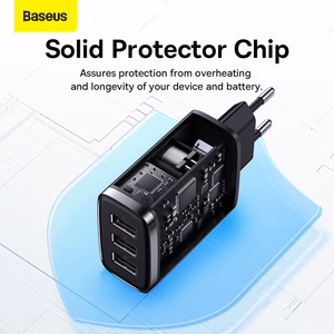 Baseus Compact seinälaturi - 3xUSB - 17W (CCXJ020101) musta