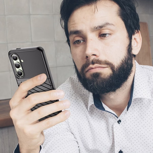 Thunder Suojakuori Samsung Galaxy S24 FE Silikoninen panssarisuoja - Musta
