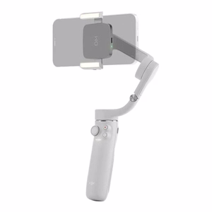 DJI OM täyttövalaisin puhelinkiinnitin