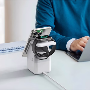 Duzzona W20 15W 4-in-1 langaton laturi iPhone/AirPods/Apple Watch yhteensopiva yölampulla - valkoinen