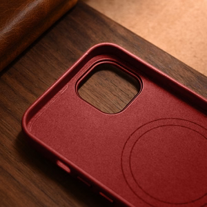 iCarer Case Leather case cover made of natural leather for iPhone 14 Plus red (compatible with MagSafe)