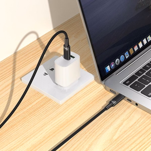 Hoco U153 Extreme USB-C–USB-C-kaapeli, PD, 5 A, 100 W, 1,2 m – musta