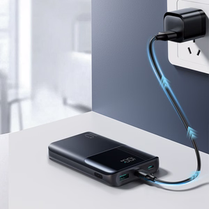 Joyroom JR-QP191 Star Series Mini varavirtalähde 10000 mAh 22,5W digitaalinäytöllä musta