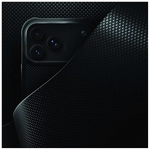 Uniq Keva Magclick Charging -suojakuori iPhone 18 Pro / 17 Pro – musta