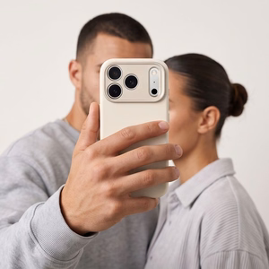 Tech-Protect Uniq MagSafe CC suojakuori malleille iPhone 18 Pro Max / 17 Pro Max, beige