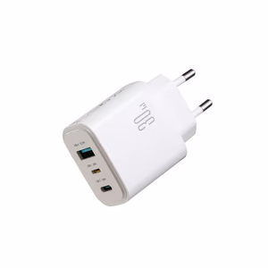 Laturi Joyroom JR-TG6 30W 2xUSB-C/USB-A valkoinen