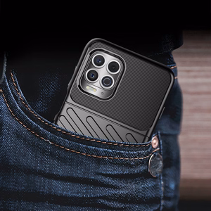 Thunder Case Joustava Kova Rugged Cover TPU Kotelo Motorola Moto G100 / Edge S musta