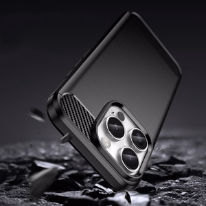 Carbon Case Suojakuori iPhone 16 Pro:lle - Musta