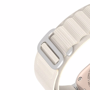 Dux Ducis GS nylon ranneke Apple Watch 42 / 44 / 45 / 49 mm:lle platina