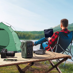 Virtapankki Joyroom JR-PBF10 75000mAh 100W 3x USB-C 3x USB-A kokoontaitettavalla taskulampulla ja kahvalla - vihreä