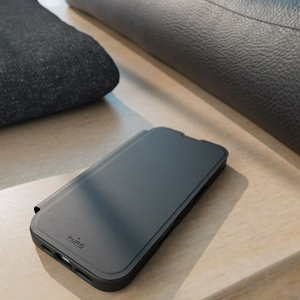 Puro Book Mag MagSafe Nahkainen Suojakuori läpällä ja korttilokerolla iPhone 16:lle - musta