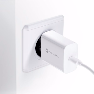 Puhelinlaturi Forcell F-Energy USB C QC4.0 PD 3A 20W + kaapeli USB C - Lightning TFK-TC-20WPD valkoinen