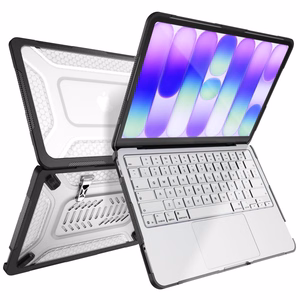 Tech-Protect Kevlar Pro suojakuori MacBook Neo 13" 2026 - musta ja kirkas