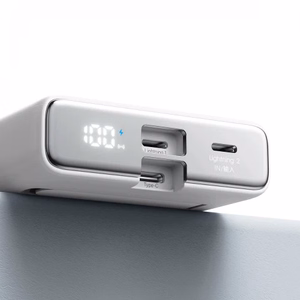 Powerbank Joyroom JR-PBM01 magneettinen 10000mAh 20W jalustalla + Lightning-kaapeli - USB-C - valkoinen