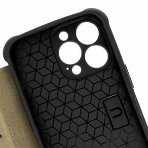 Razor Carbon Läppäsuojakuori iPhone 14 Pro Max:lle tummanvihreä