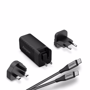 Energizer Ultimate A65MUC GaN-matkalaturi EU-, UK- ja US-pistokkeilla, USB-C + USB-A, 65 W PD, USB-C-kaapelilla, musta