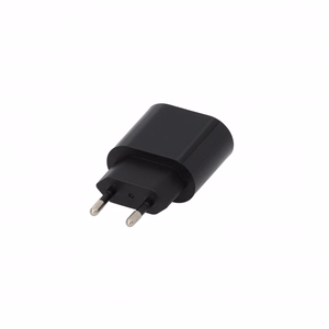 SEEK TOTI 20 W USB-C PD -seinälaturi, musta