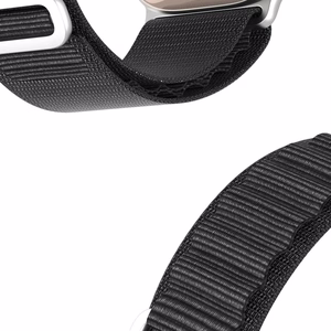 Dux Ducis GS nylon ranneke Apple Watch 42 / 44 / 45 / 49 mm:lle musta