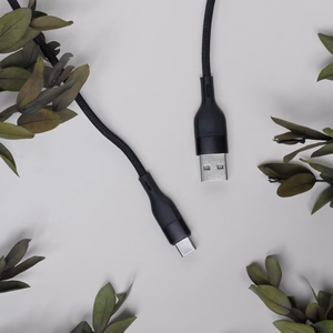 Maxlife MXUC-07 kaapeli USB - USB-C 1,0 m 3A musta nailon