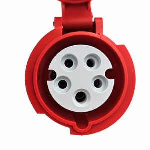 Adapteri Reach CEE 16A 400 V - 220 V Schuko