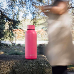 Quokka Solid ruostumattomasta teräksestä valmistettu termospullo, 510 ml, Raspberry Pink