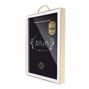 BLUN universaali tablettikotelo 8'' (UNT), musta
