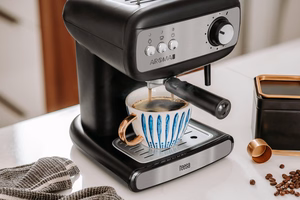 TEESA AROMA 400 -espressokeitin