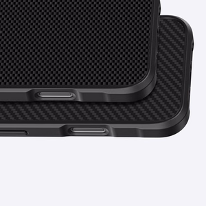 AmazingThing Titan Max Suojakuori 600D Aramid-kuiduilla iPhone 16 Pro:lle - musta
