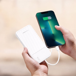 Wozinsky W11-W 10000mAh 10W varavirtalähde sisäänrakennetuilla kaapeleilla ja taskulampulla - valkoinen
