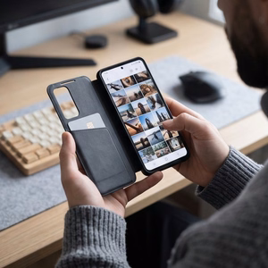 Tech-Protect Smart Wallet -suojakuori Samsung Galaxy S26 FE – mattamusta