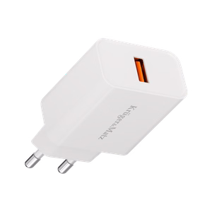 Kruger&Matz-verkkolaturi Quick Charge -toiminnolla