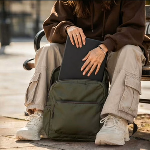 Tech-Protect Softshell -suojakuori MacBook Air 15 2023 / 2024 / 2025 / 2026 -malleille, mattamusta