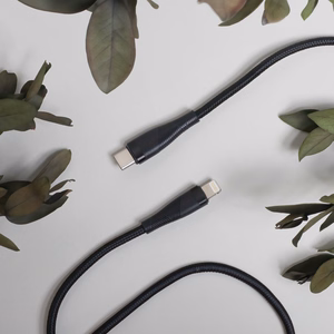 Maxlife MXUC-08 cable USB-C - Lightning 1,0 m 27W black nylon