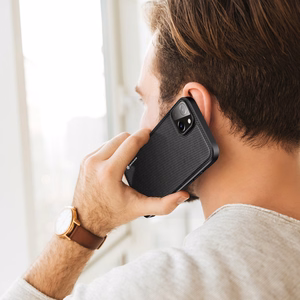 Dux Ducis Fino kotelo kansi nylon päällystetty iPhone 14 Plus musta