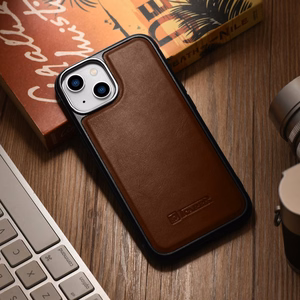 iCarer Nahka Öljyvaha Aitoa nahkaa Kotelo iPhone 14 Plus (MagSafe yhteensopiva) Ruskea (WMI14220719-BN)