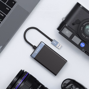 Orico CL4D-A3 muistikortinlukija USB-A 3.0, SD/microSD/CF/MS, 5 Gbps – musta ja hopeanvärinen